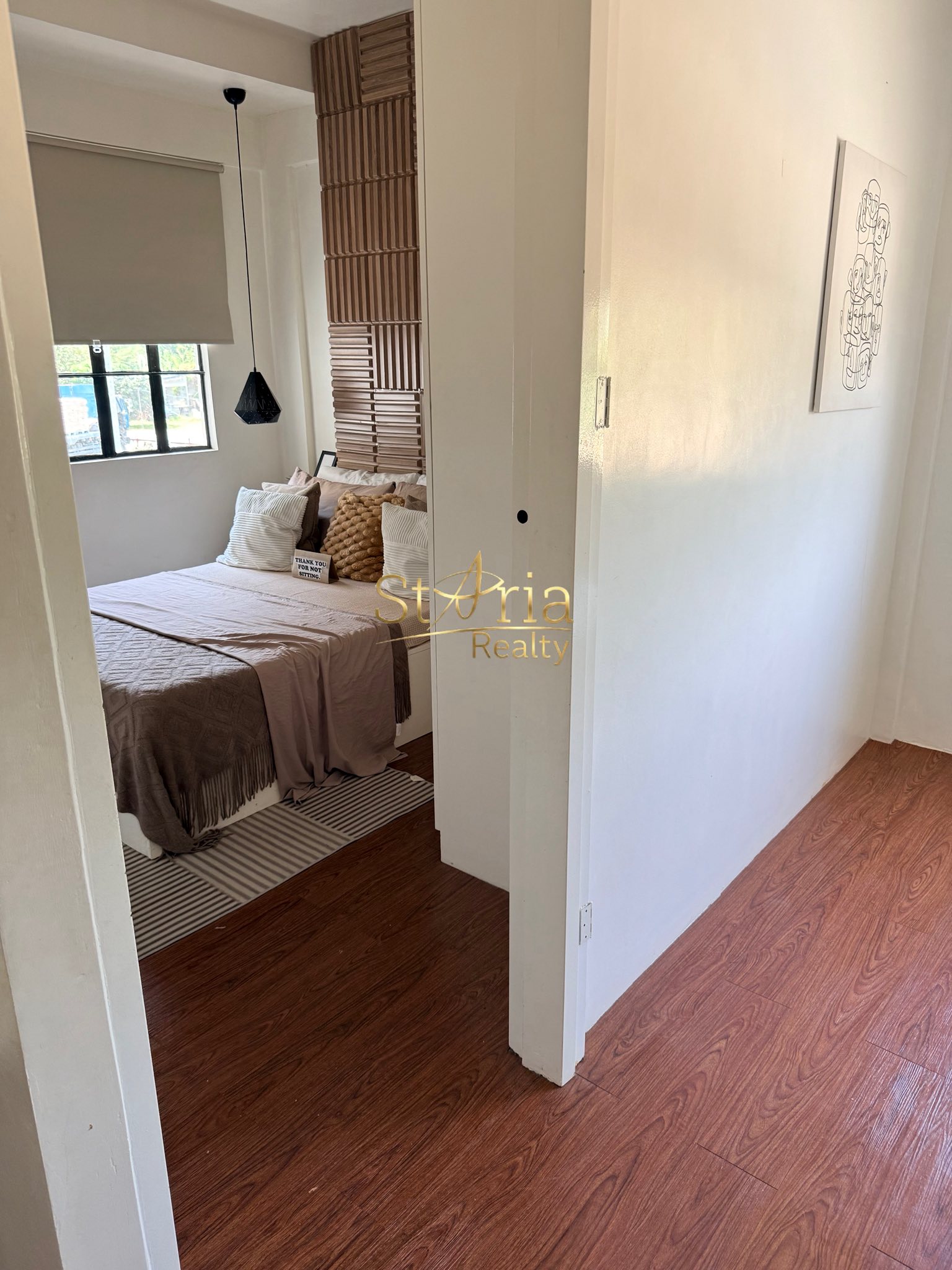 Sapphire Bathroom 2